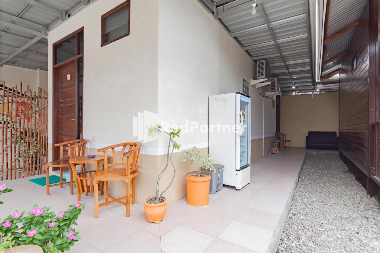 Langkar Guest House Syariah Mitra Reddoorz 사마린다 외부 사진