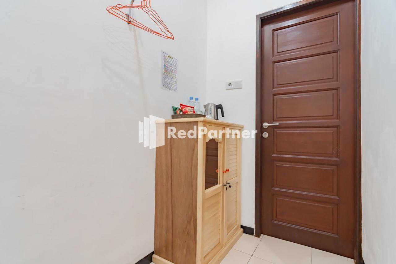 Langkar Guest House Syariah Mitra Reddoorz 사마린다 외부 사진