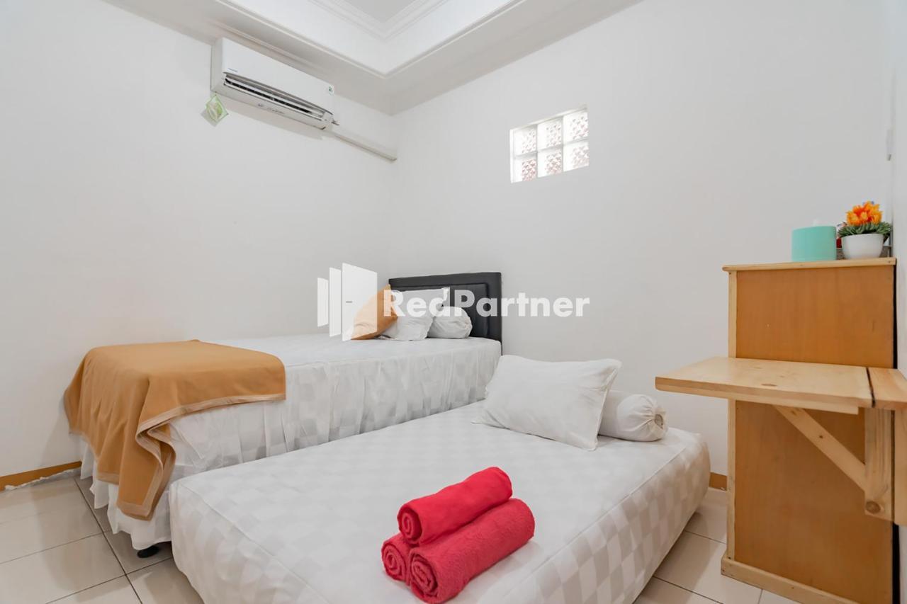 Langkar Guest House Syariah Mitra Reddoorz 사마린다 외부 사진